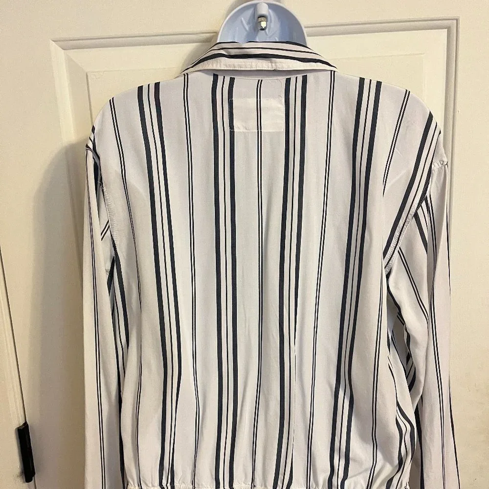 NWOT Justice long sleeve button up blouse 14/16